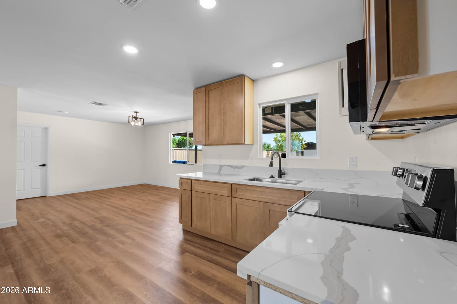 6407 W Roosevelt Street, Phoenix, AZ 85043 — photo 12 of 51