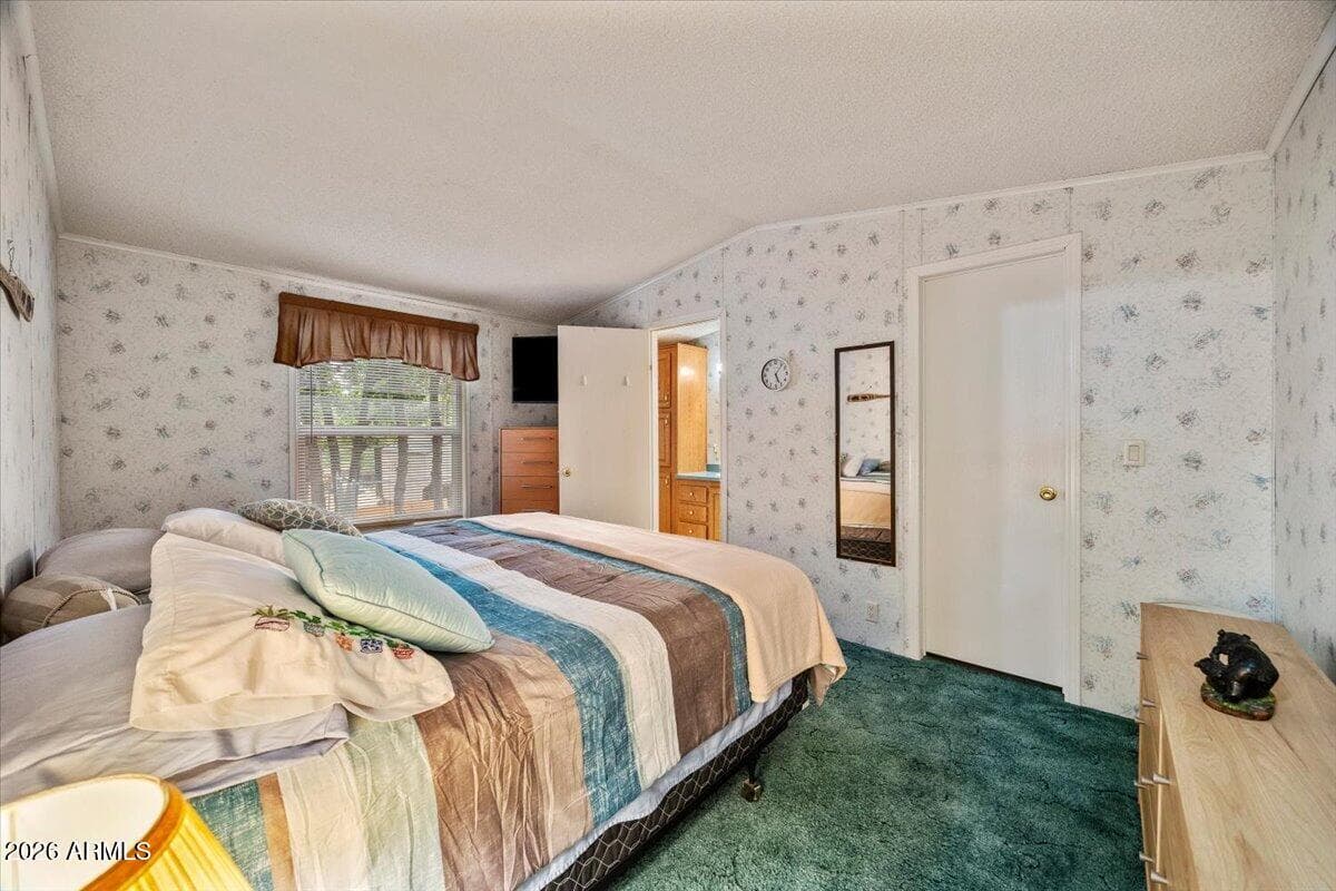 4079 Mark Twain Drive, Pinetop, AZ 85935 — photo 14 of 31