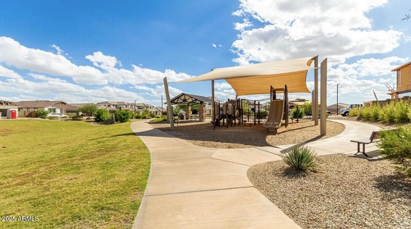 14796 W Smoketree Drive, Surprise, AZ 85387 — photo 7 of 20