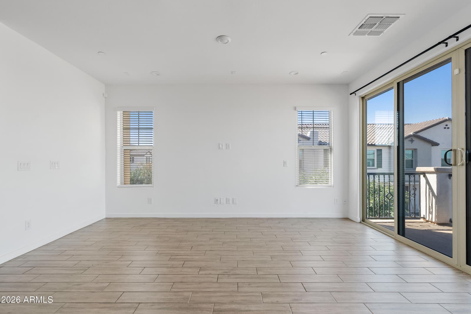 4658 S Vapor, Mesa, AZ 85212 — photo 6 of 50