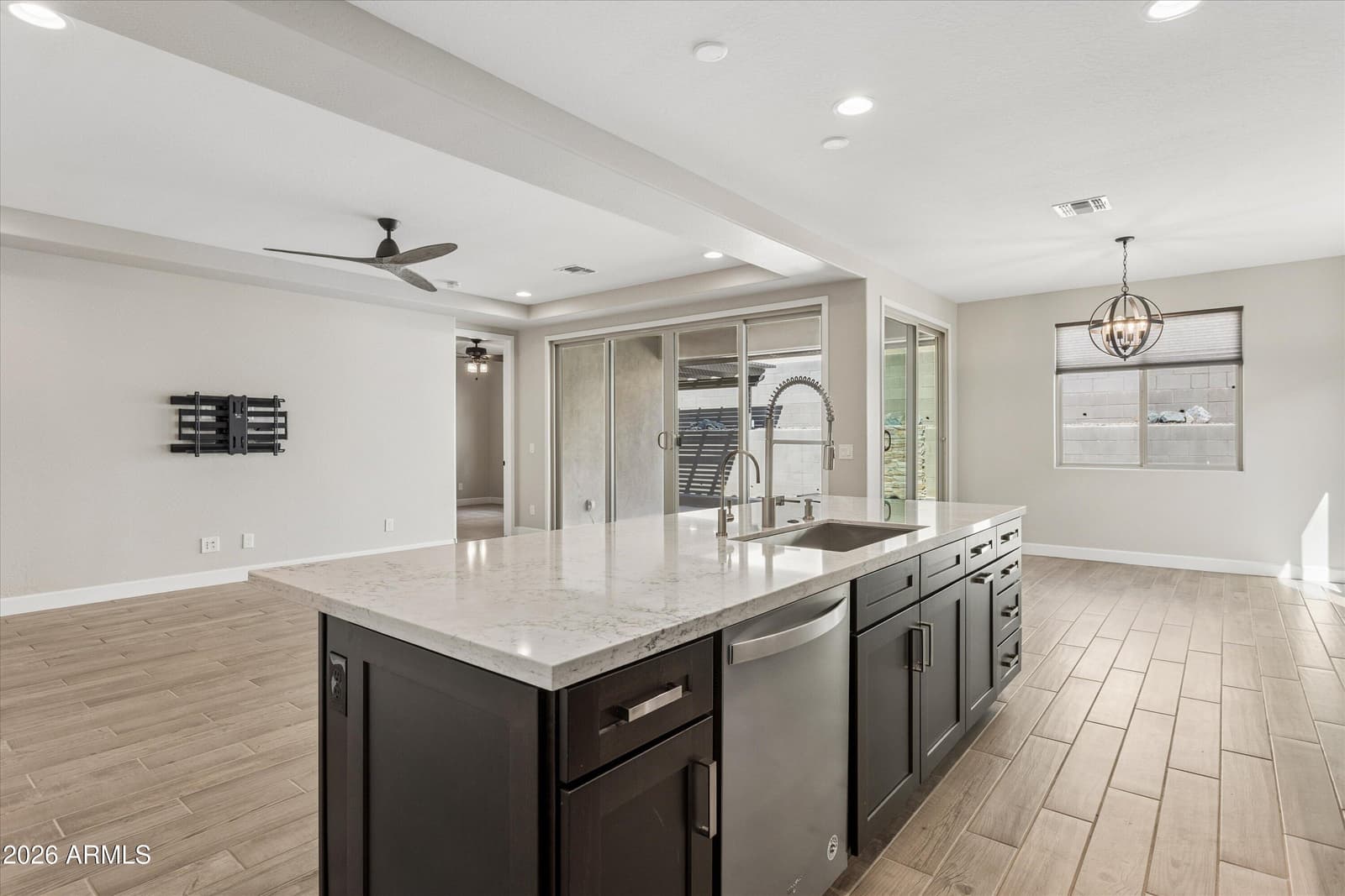16212 S 8th Street, Phoenix, AZ 85048 — photo 8 of 40