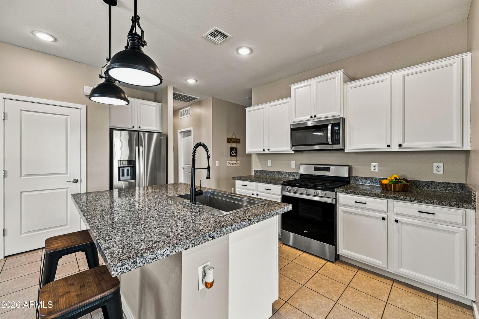 3806 E Archer Drive, San Tan Valley, AZ 85140 — photo 13 of 47