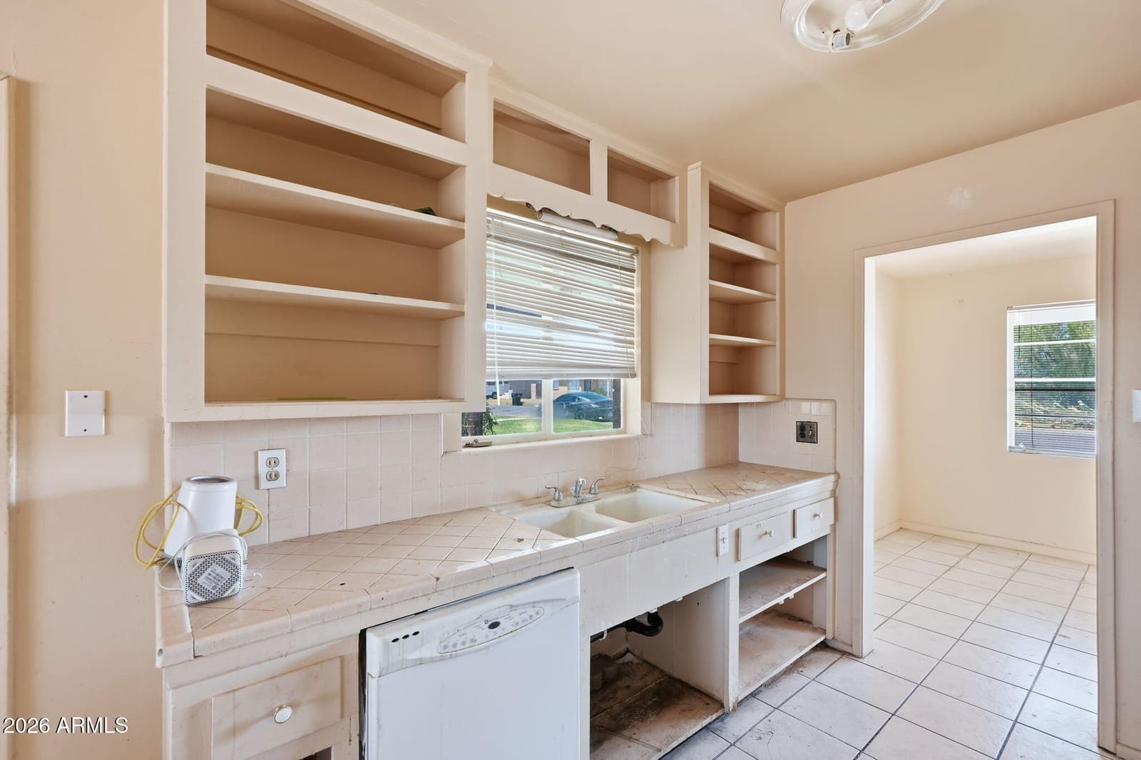 2743 W Ocotillo Road, Phoenix, AZ 85017 — photo 11 of 35