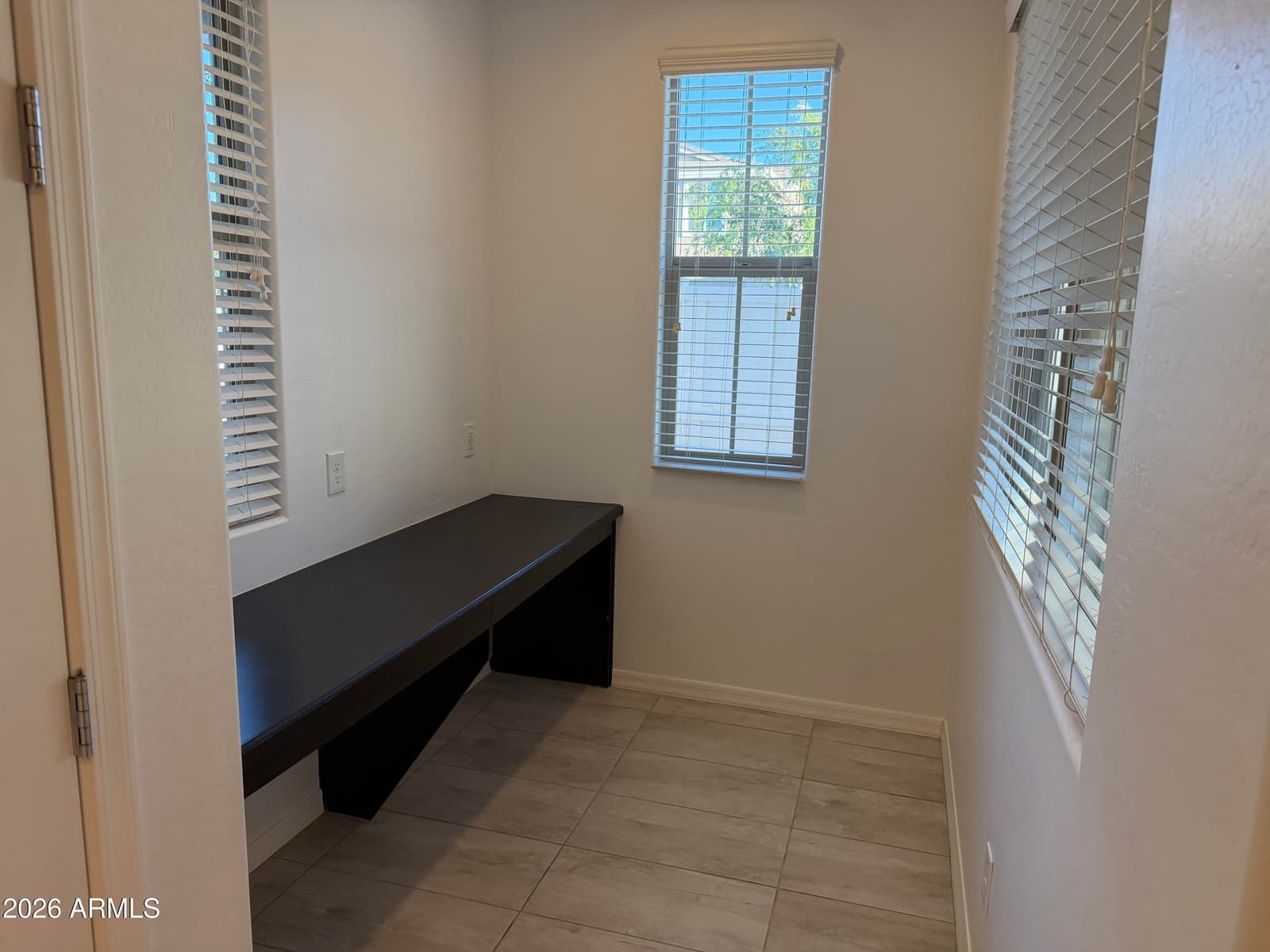2275 S Agnes Lane, Gilbert, AZ 85295 — photo 11 of 25