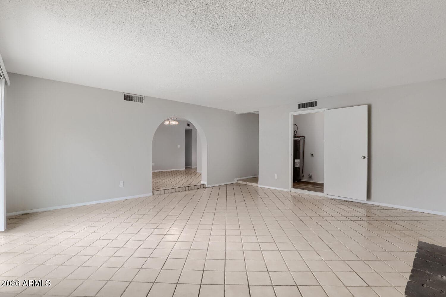 5515 N 72nd Avenue, Glendale, AZ 85303 — photo 21 of 29