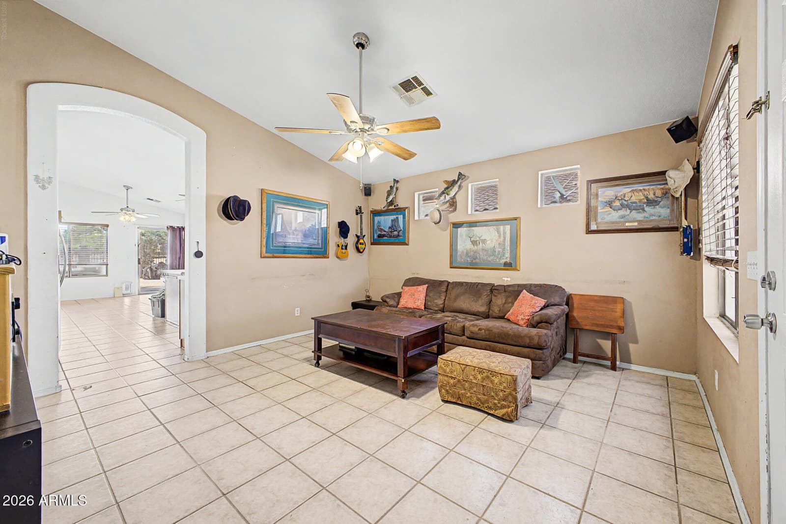 1096 E Graham Lane, Apache Junction, AZ 85119 — photo 4 of 46