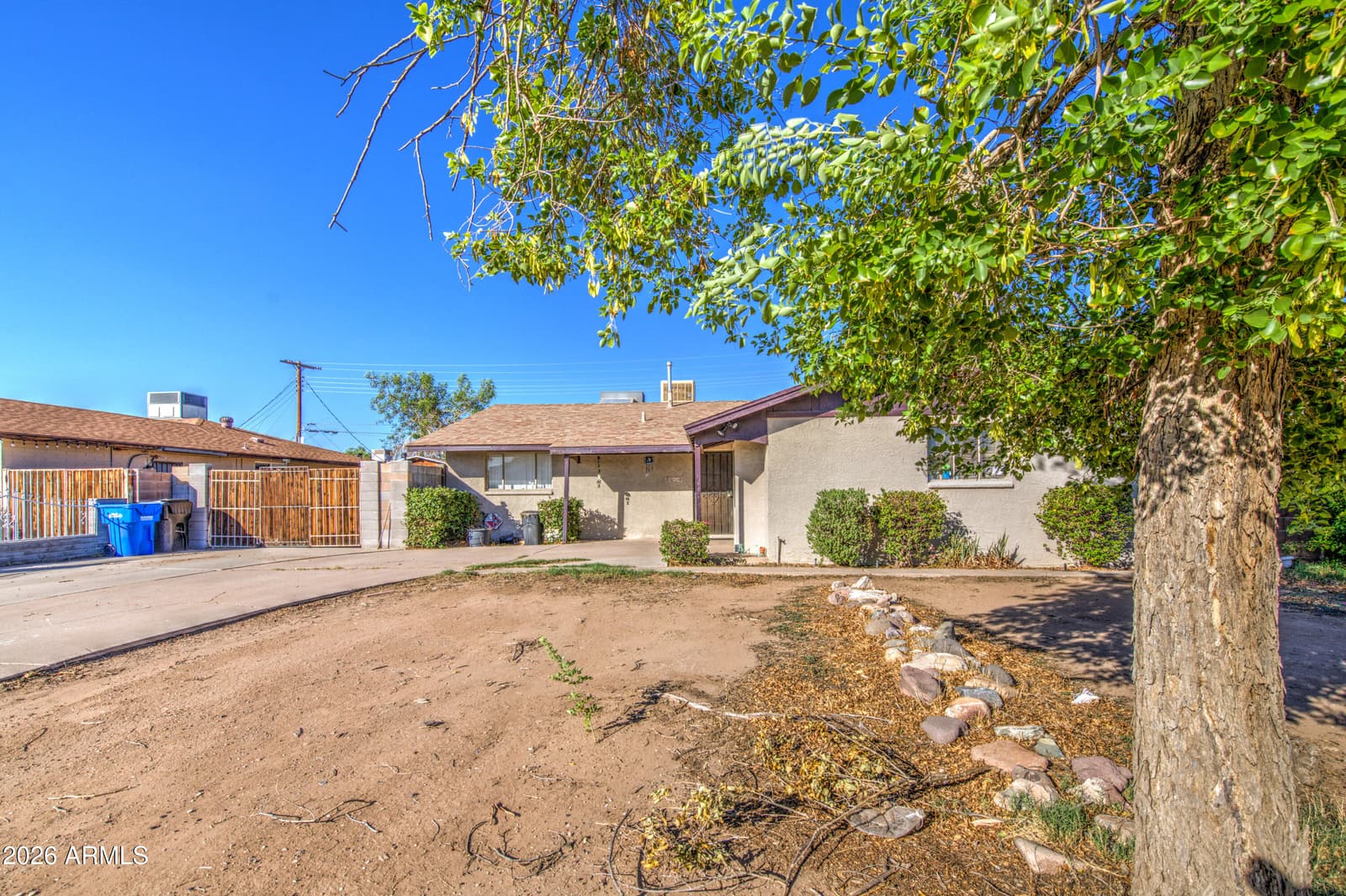5014 W Catalina Drive, Phoenix, AZ 85031 — photo 4 of 36