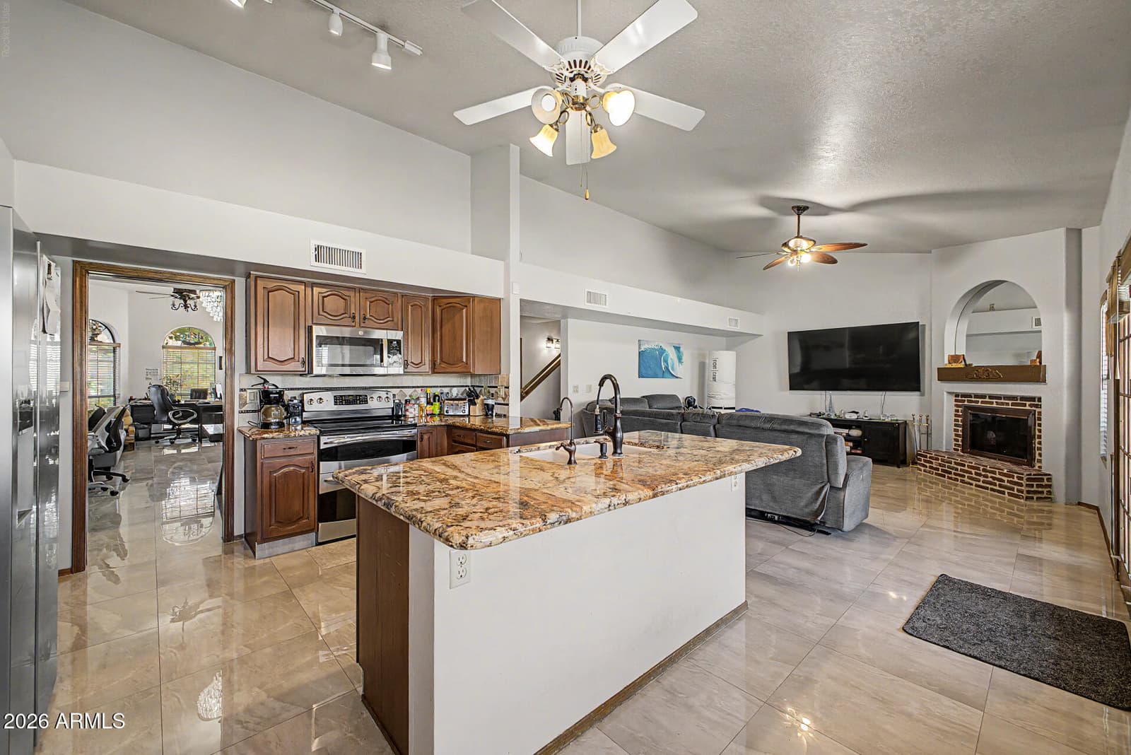 7426 W Oraibi Drive, Glendale, AZ 85308 — photo 17 of 51