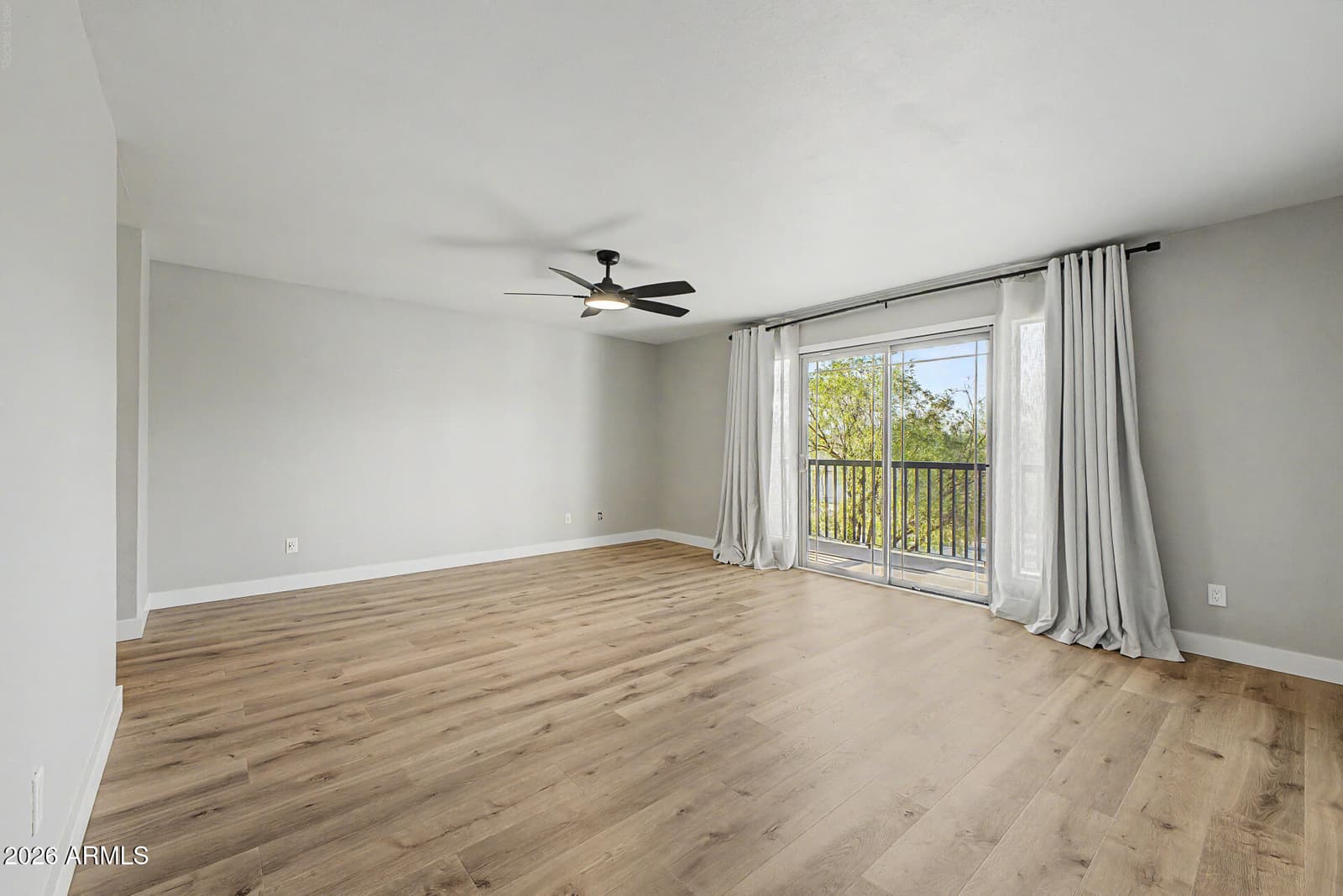 843 W Nido Avenue, Mesa, AZ 85210 — photo 12 of 53