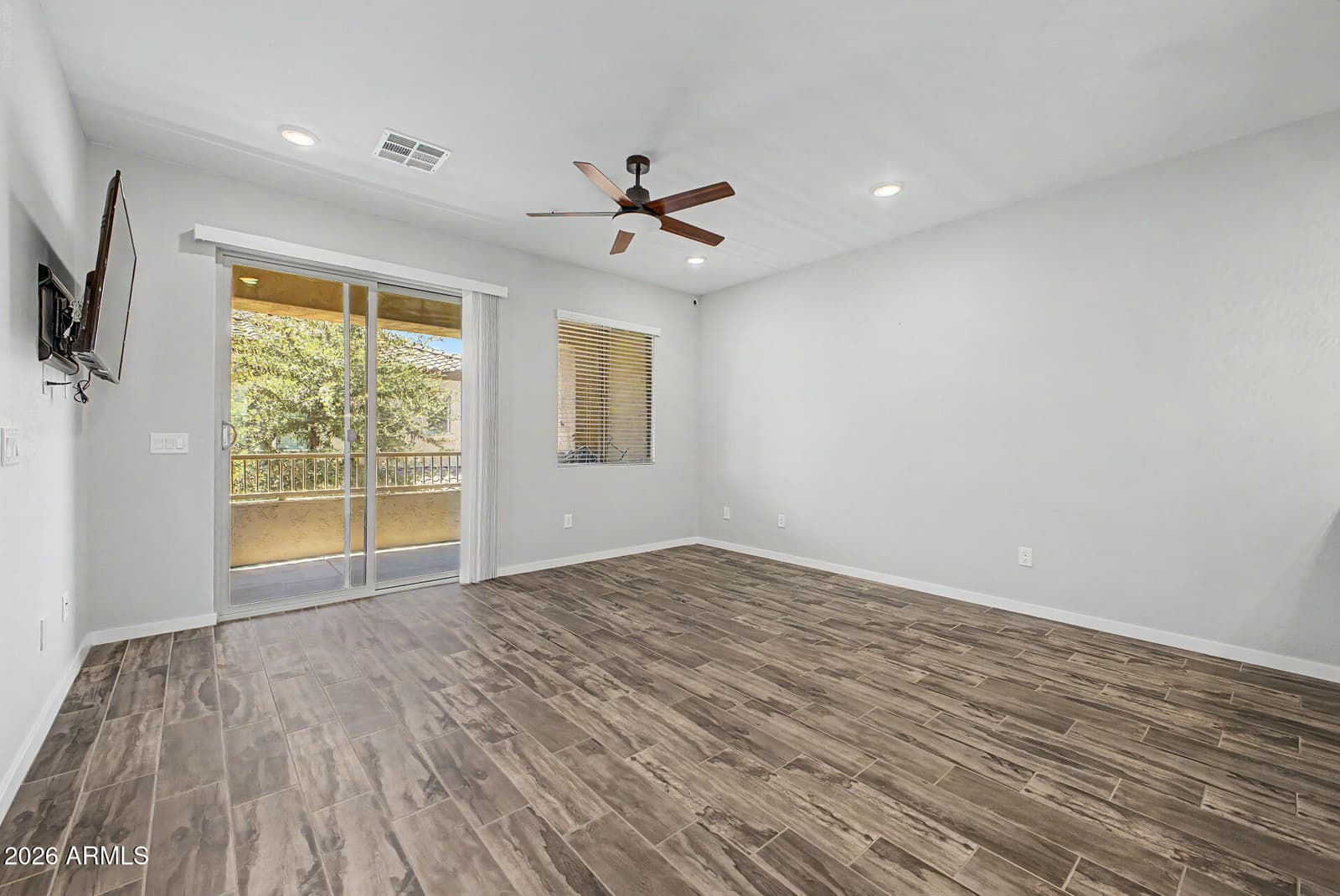 250 W Queen Creek Road 215, Chandler, AZ 85248 — photo 4 of 38
