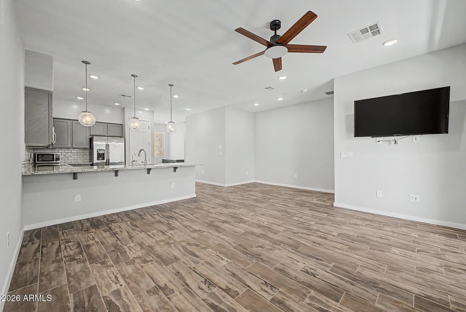250 W Queen Creek Road 215, Chandler, AZ 85248 — photo 6 of 38