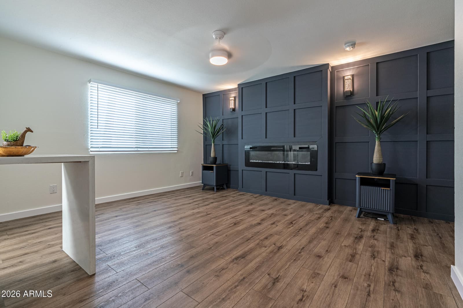 7126 N 19th Avenue 180, Phoenix, AZ 85021 — photo 1 of 24