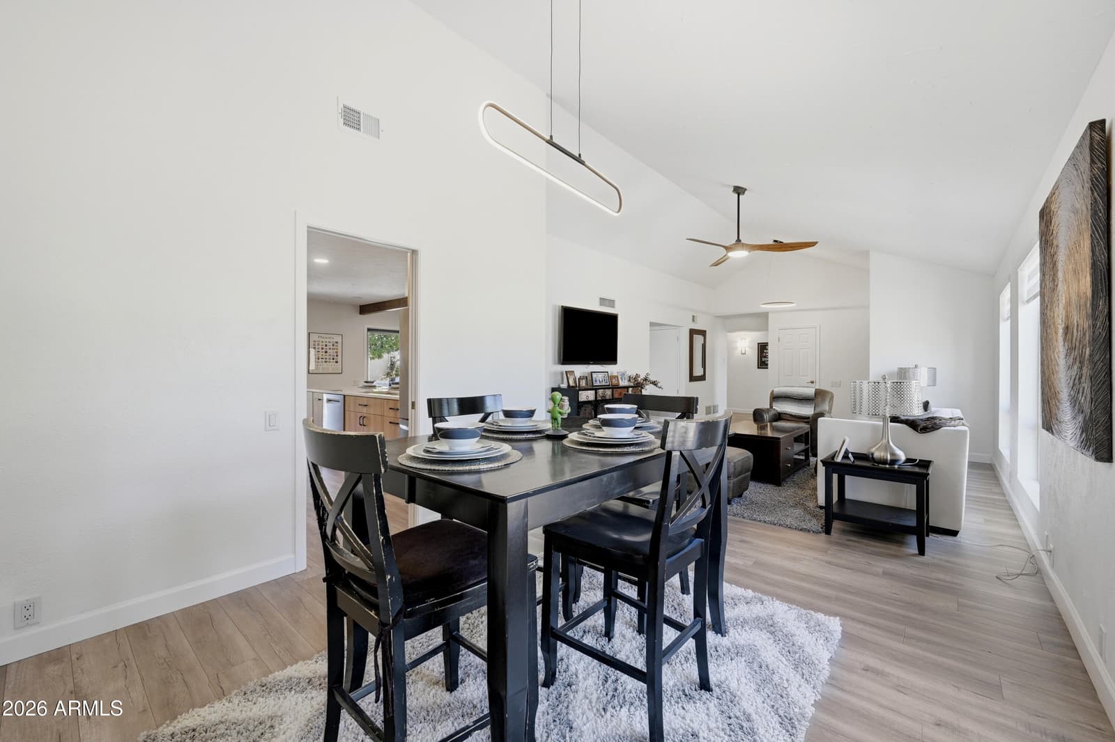 3529 E Cannon Drive, Phoenix, AZ 85028 — photo 13 of 34