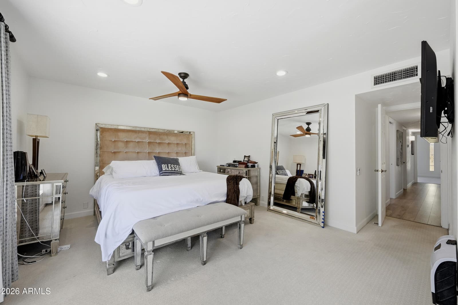 3529 E Cannon Drive, Phoenix, AZ 85028 — photo 17 of 34
