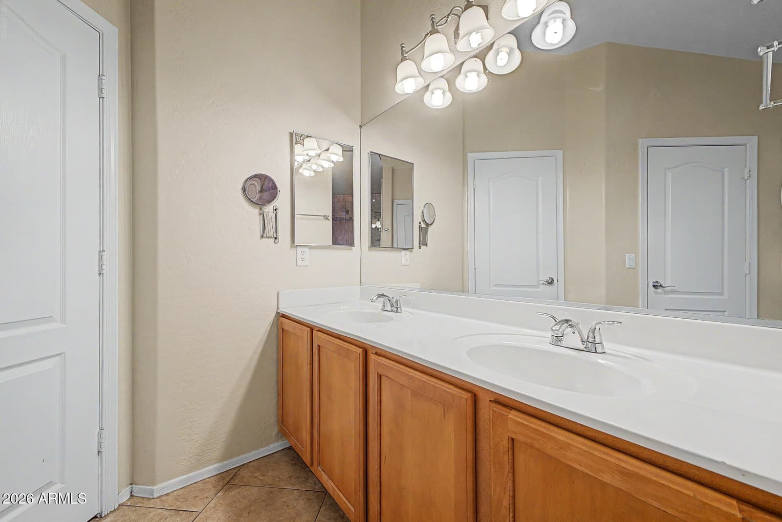 521 E Kent Avenue, Chandler, AZ 85225 — photo 19 of 30