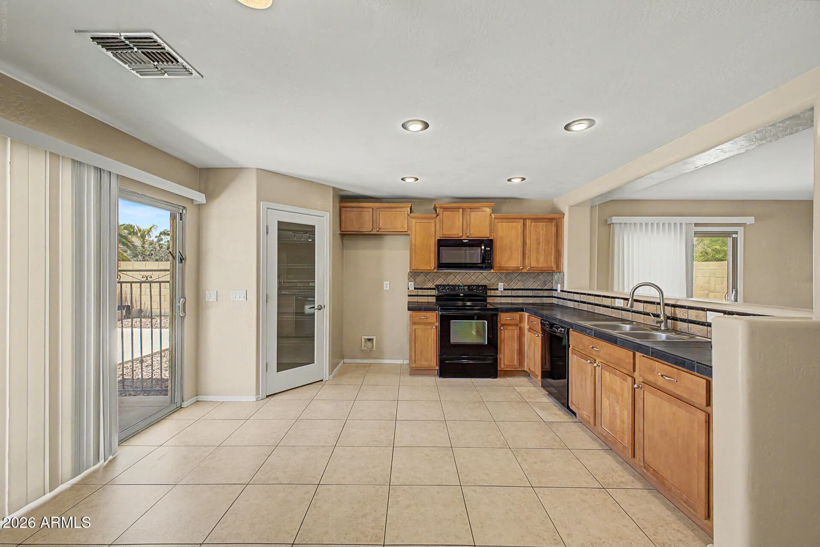 22631 W Ashleigh Marie Drive, Buckeye, AZ 85326 — photo 16 of 58