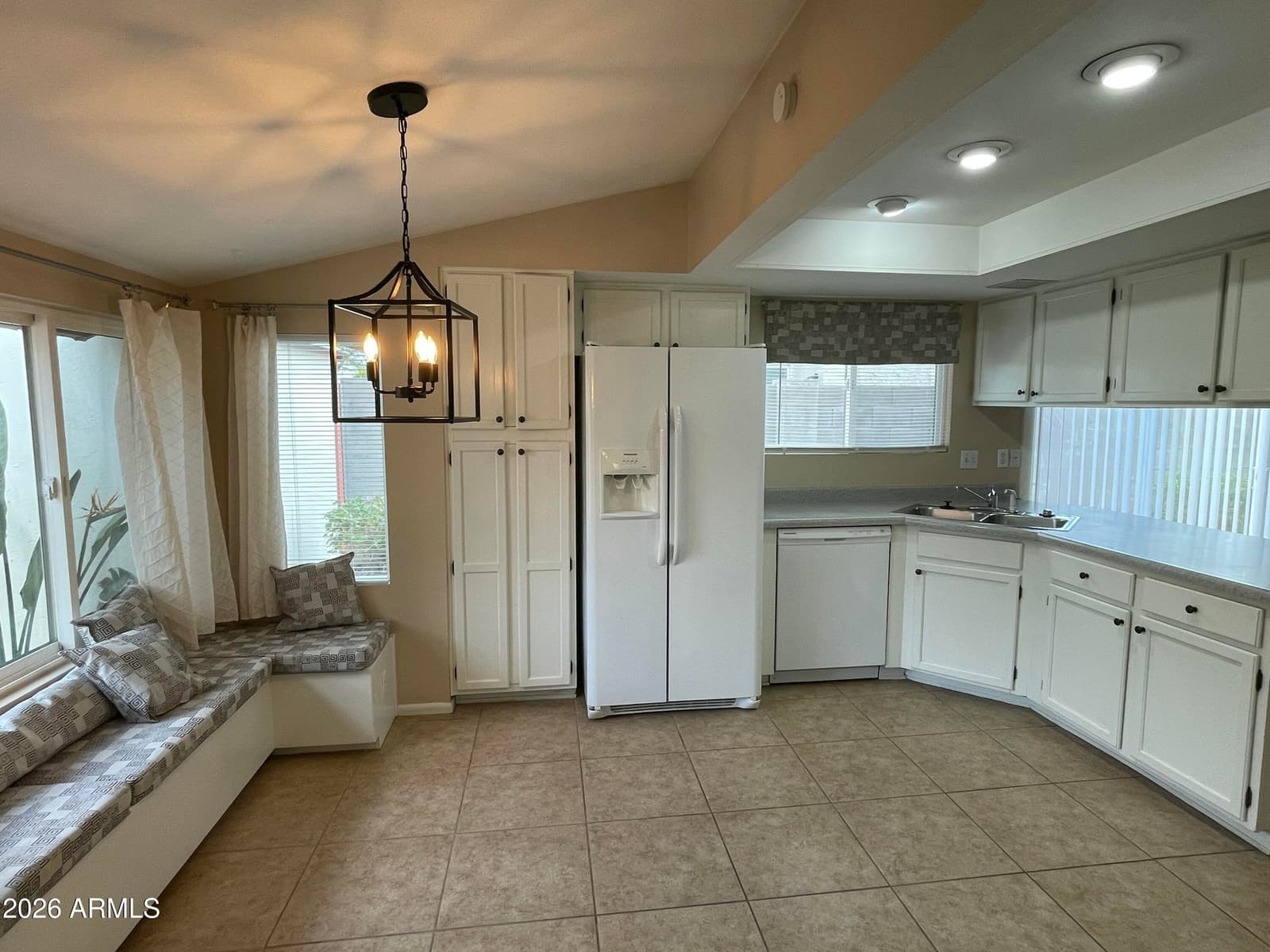 6234 E Carolina Drive, Scottsdale, AZ 85254 — photo 3 of 14