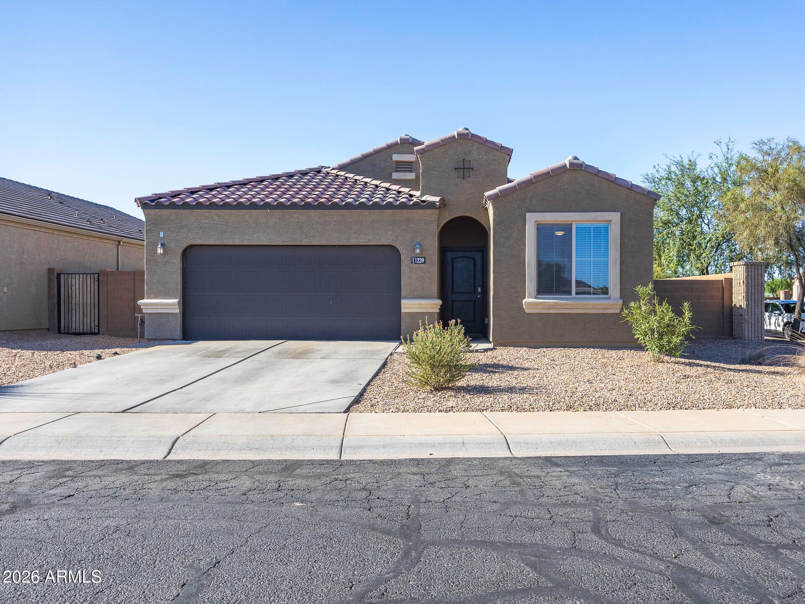 1239 E Elaine Street, Casa Grande, AZ 85122 — photo 1 of 39