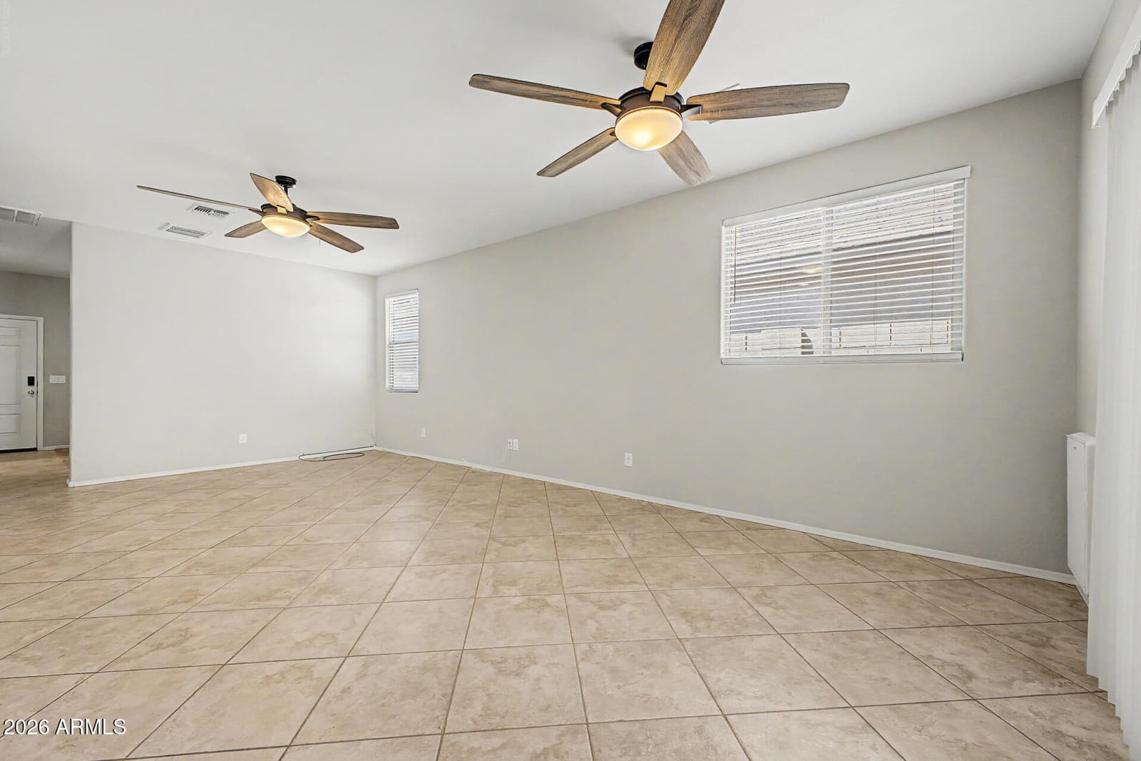8873 N 71st Drive, Peoria, AZ 85345 — photo 14 of 37