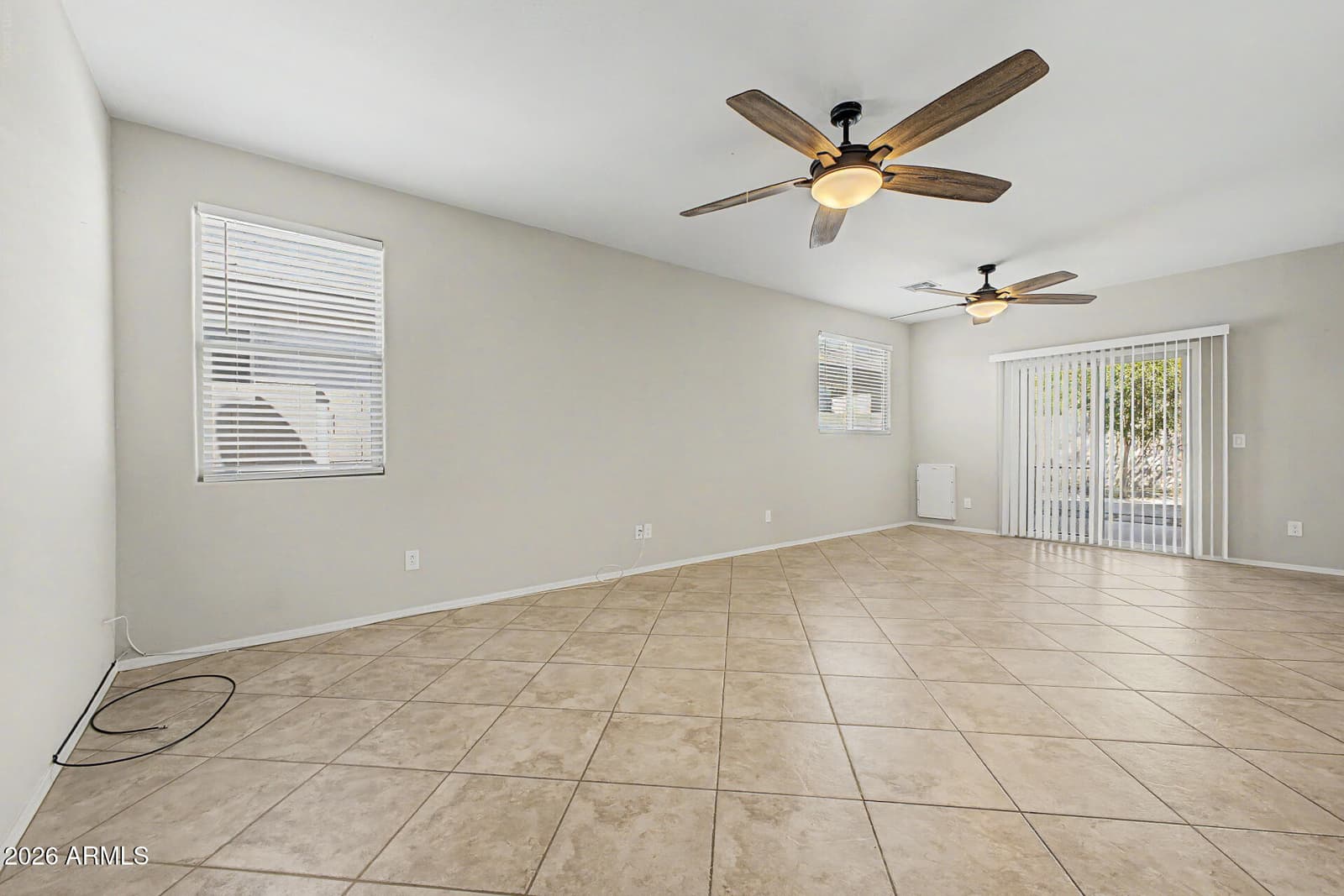 8873 N 71st Drive, Peoria, AZ 85345 — photo 8 of 37