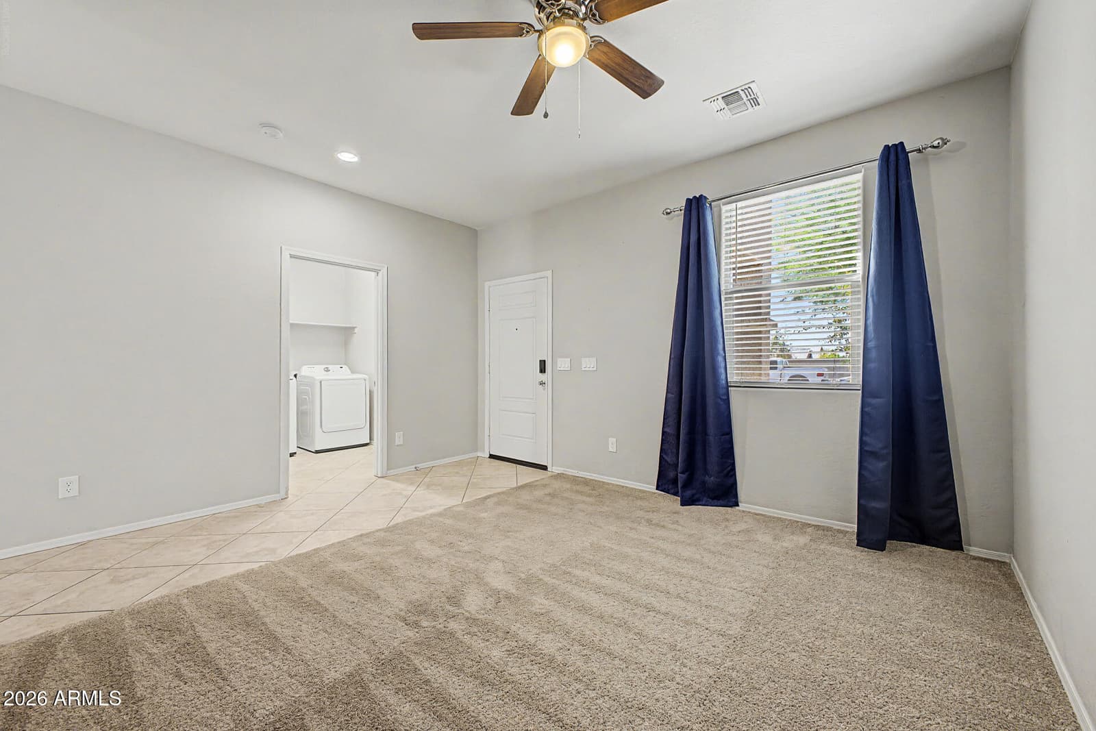 8873 N 71st Drive, Peoria, AZ 85345 — photo 5 of 37