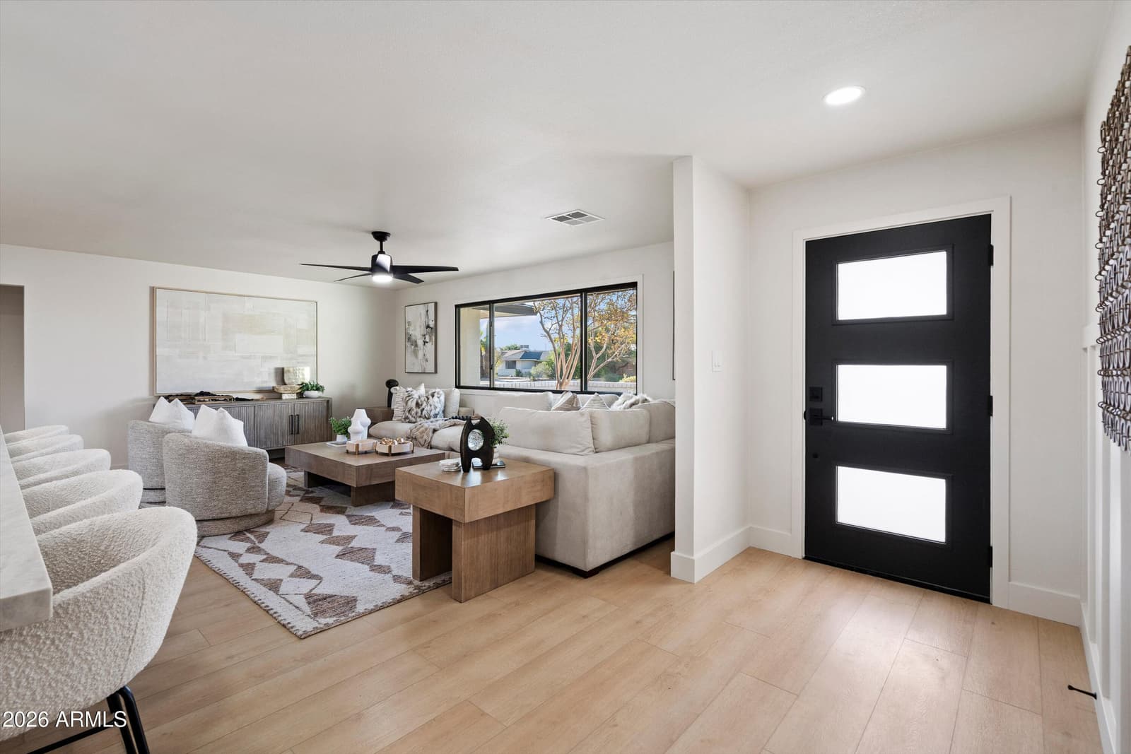 1019 E Watson Drive, Tempe, AZ 85283 — photo 11 of 35