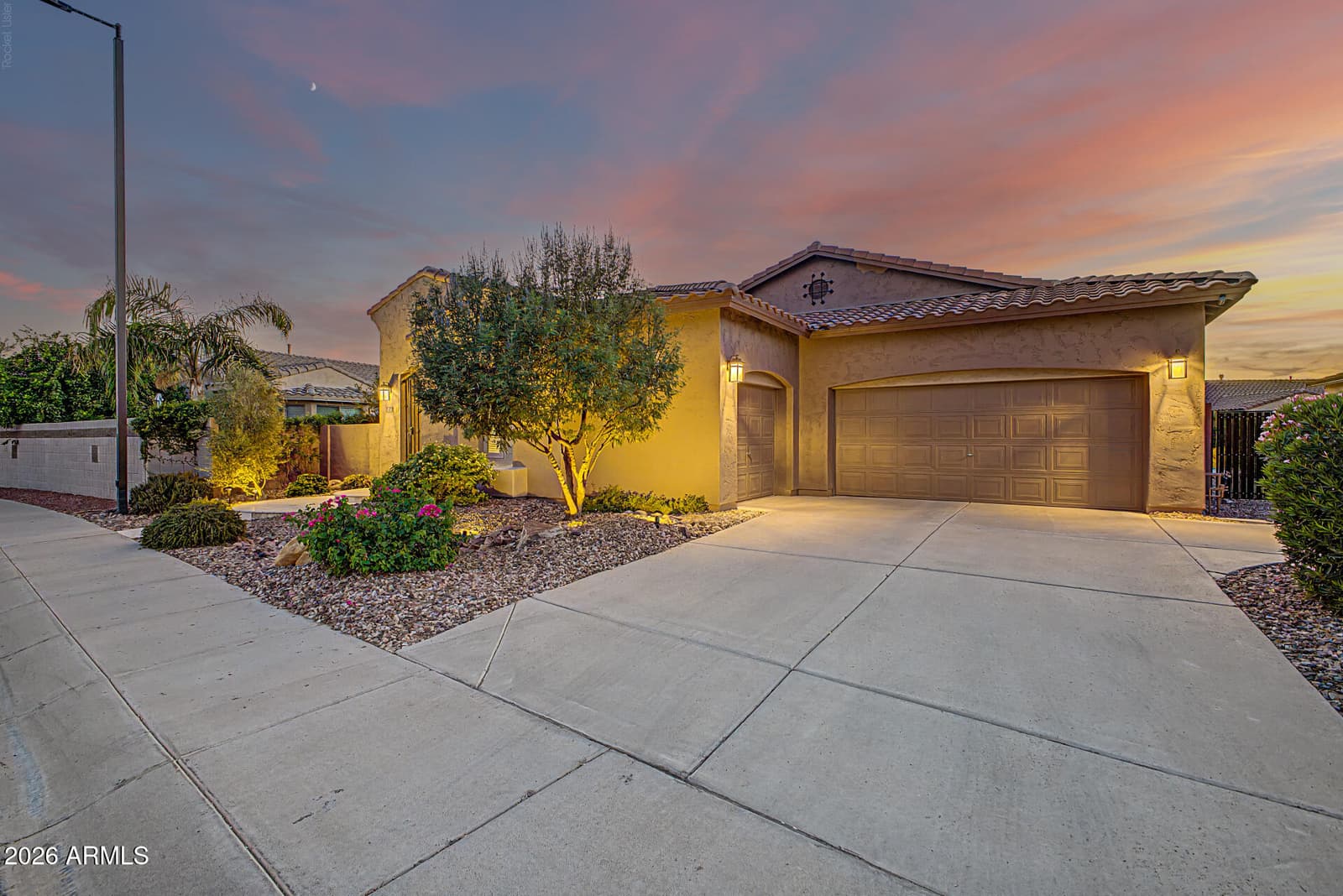 5722 S Mesquite Grove Way, Chandler, AZ 85249 — photo 3 of 81