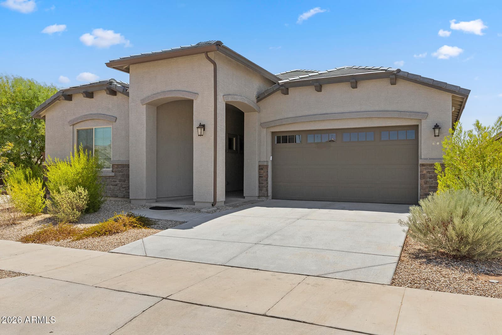 18931 W Laurel Lane, Surprise, AZ 85388 — photo 6 of 68