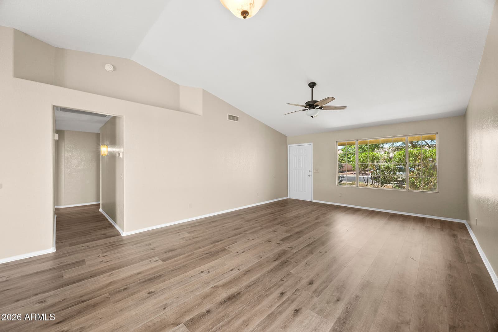 530 E Del Rio Street, Chandler, AZ 85225 — photo 3 of 17