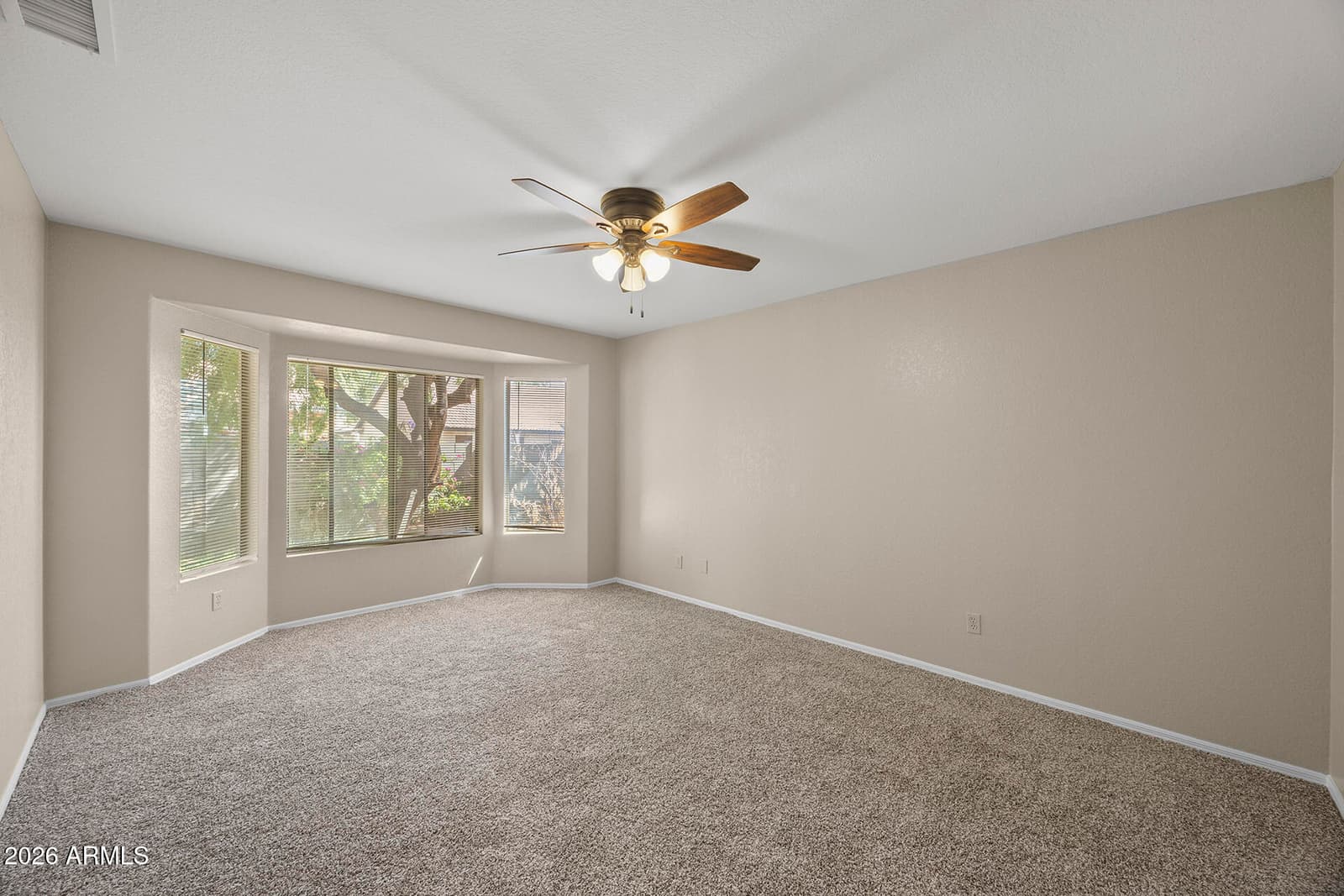 530 E Del Rio Street, Chandler, AZ 85225 — photo 10 of 17