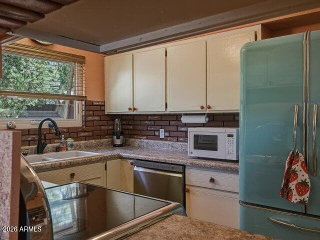 8076 W Lufkin Drive, Pine, AZ 85544 — photo 17 of 46