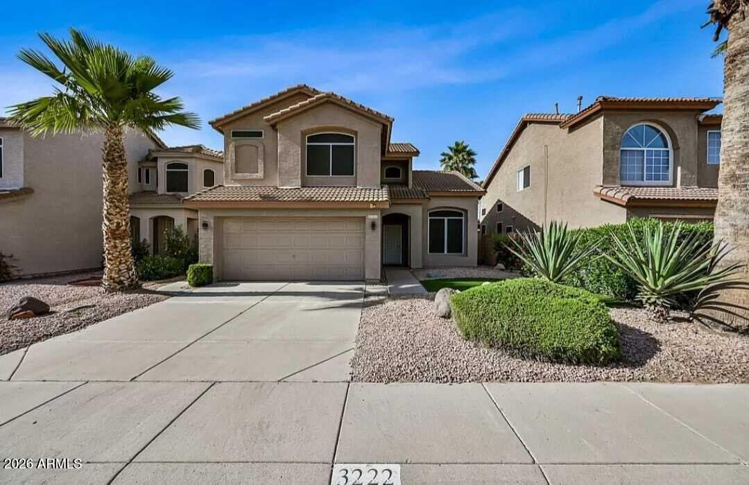 3222 E Wickieup Lane, Phoenix, AZ 85050 — photo 1 of 32
