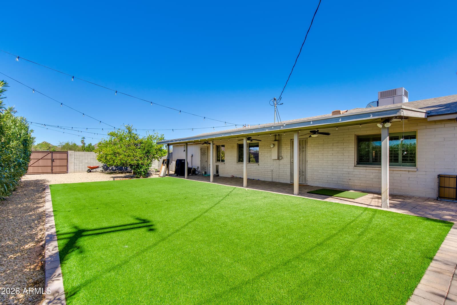 2801 E Mercer Lane, Phoenix, AZ 85028 — photo 31 of 45