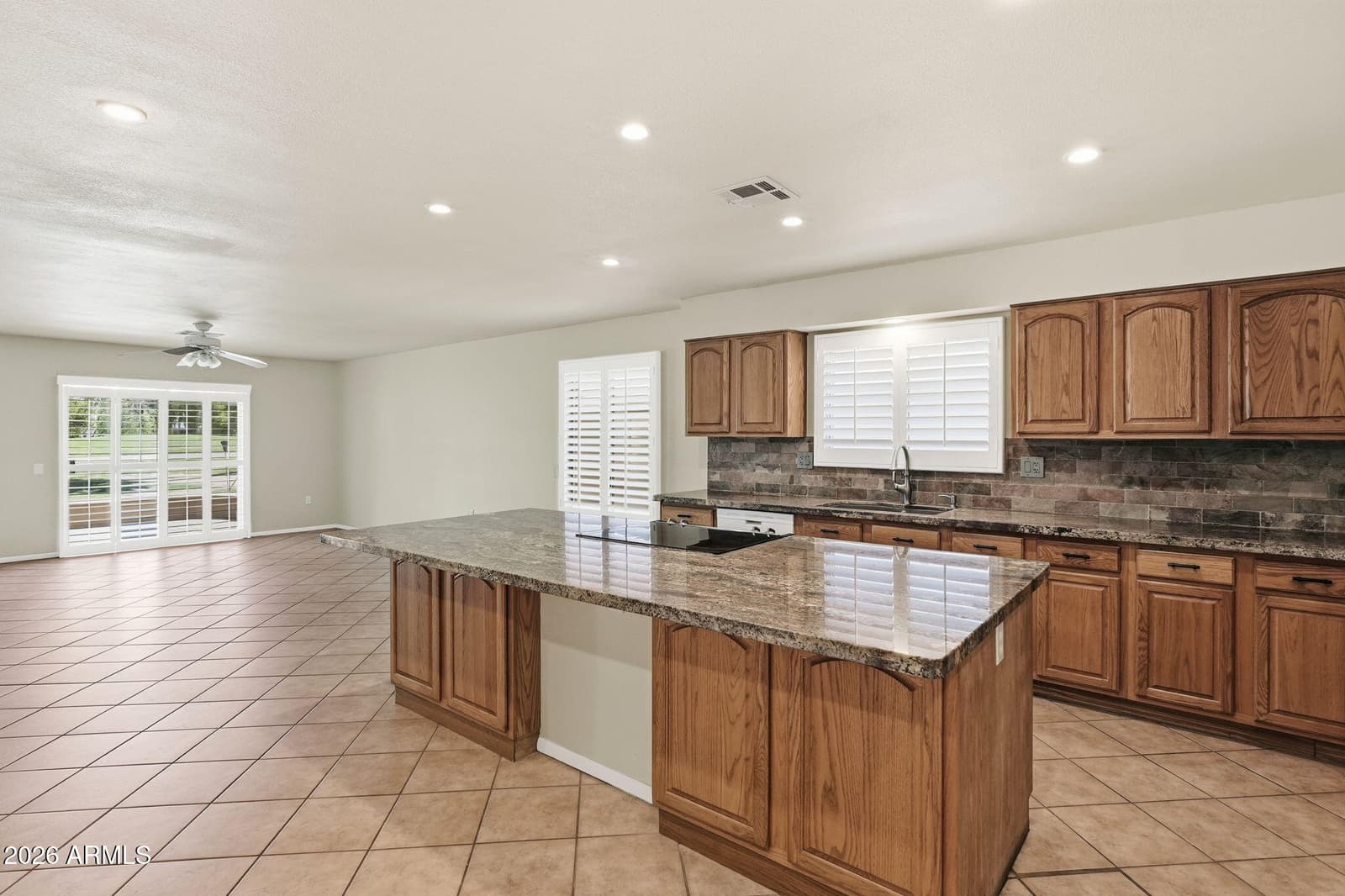19201 N Concho Circle, Sun City, AZ 85373 — photo 5 of 42