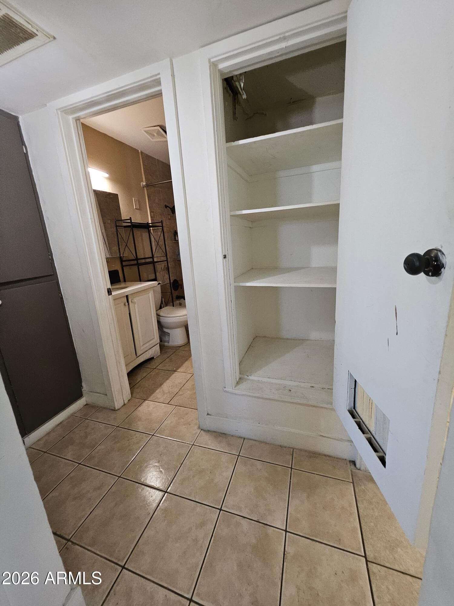 8314 N 29th Avenue, Phoenix, AZ 85051 — photo 6 of 9