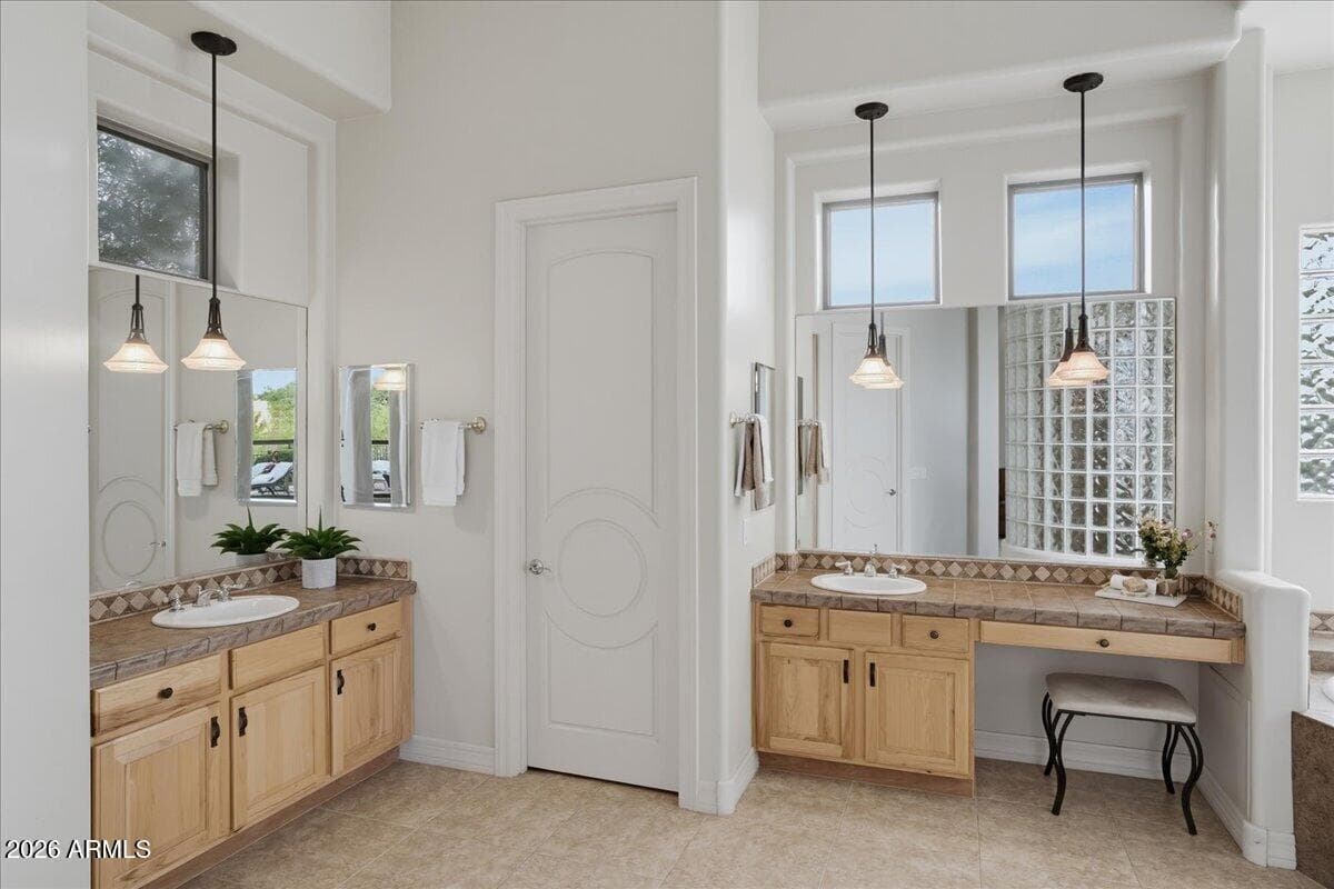 6880 E Stevens Road, Cave Creek, AZ 85331 — photo 10 of 39