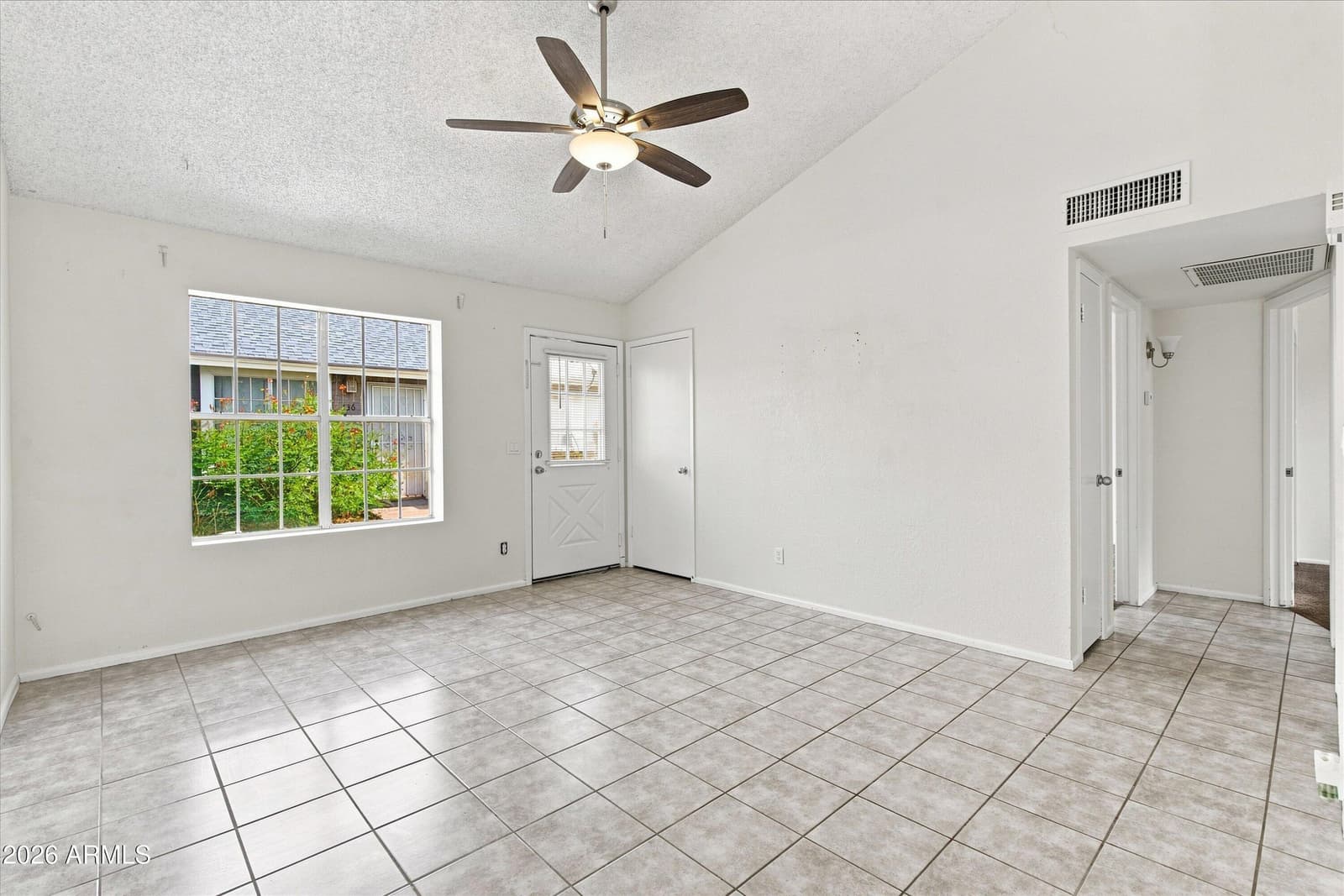 5960 W Oregon Avenue 119, Glendale, AZ 85301 — photo 3 of 16