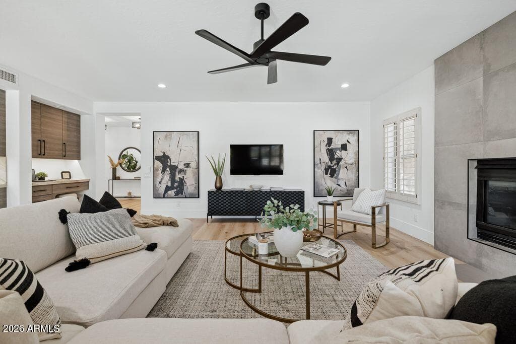 5312 E Anderson Drive, Scottsdale, AZ 85254 — photo 15 of 59