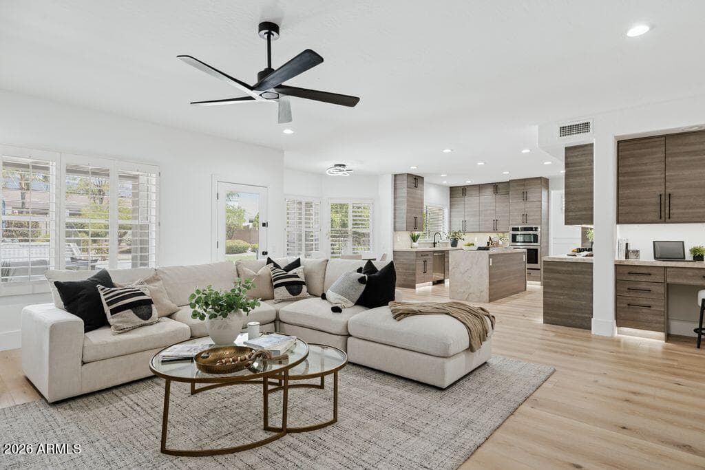 5312 E Anderson Drive, Scottsdale, AZ 85254 — photo 16 of 59