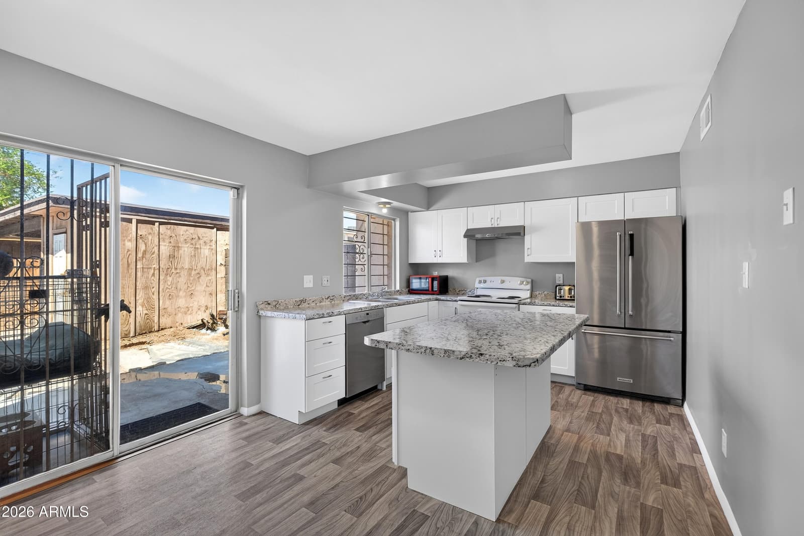 4625 W Thomas Road 34, Phoenix, AZ 85031 — photo 8 of 28