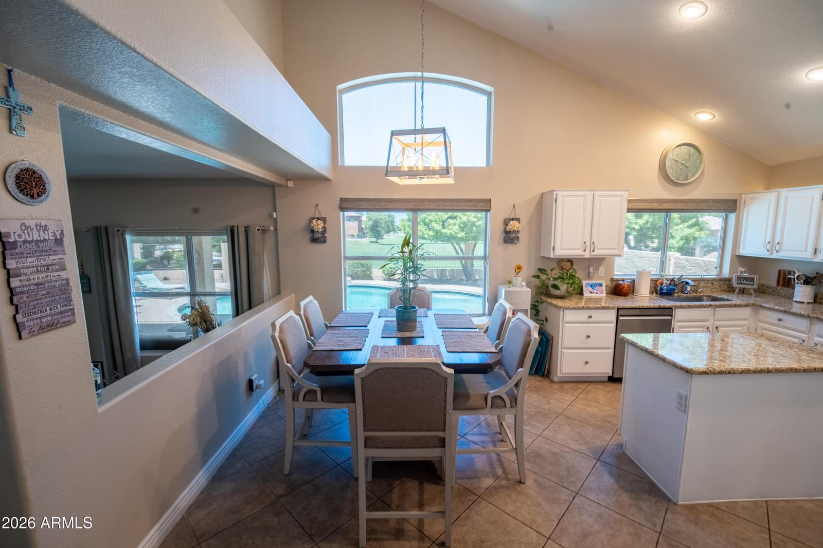 324 E Arabian Drive, Gilbert, AZ 85296 — photo 4 of 34