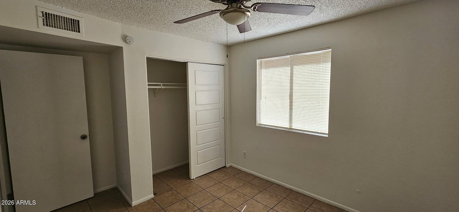 9222 N 35th Avenue 3, Phoenix, AZ 85051 — photo 8 of 19