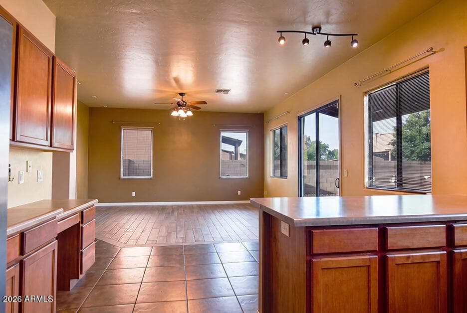 1035 Horner Drive, Sierra Vista, AZ 85635 — photo 12 of 31