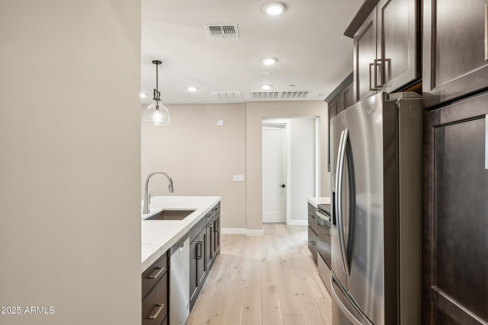 2121 W Sonoran Desert Drive 3, Phoenix, AZ 85085 — photo 9 of 72