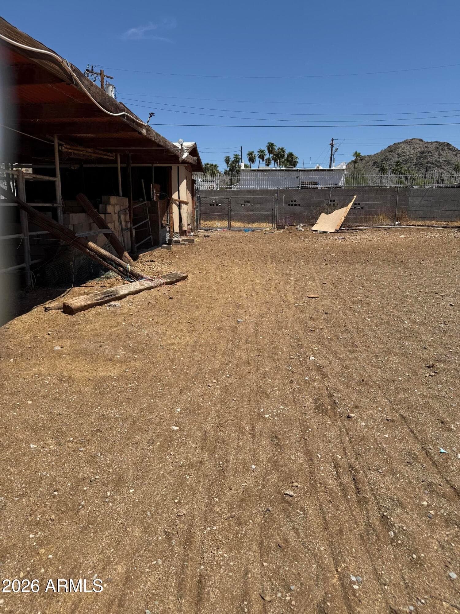 13607 N 21st Place, Phoenix, AZ 85029 — photo 8 of 27