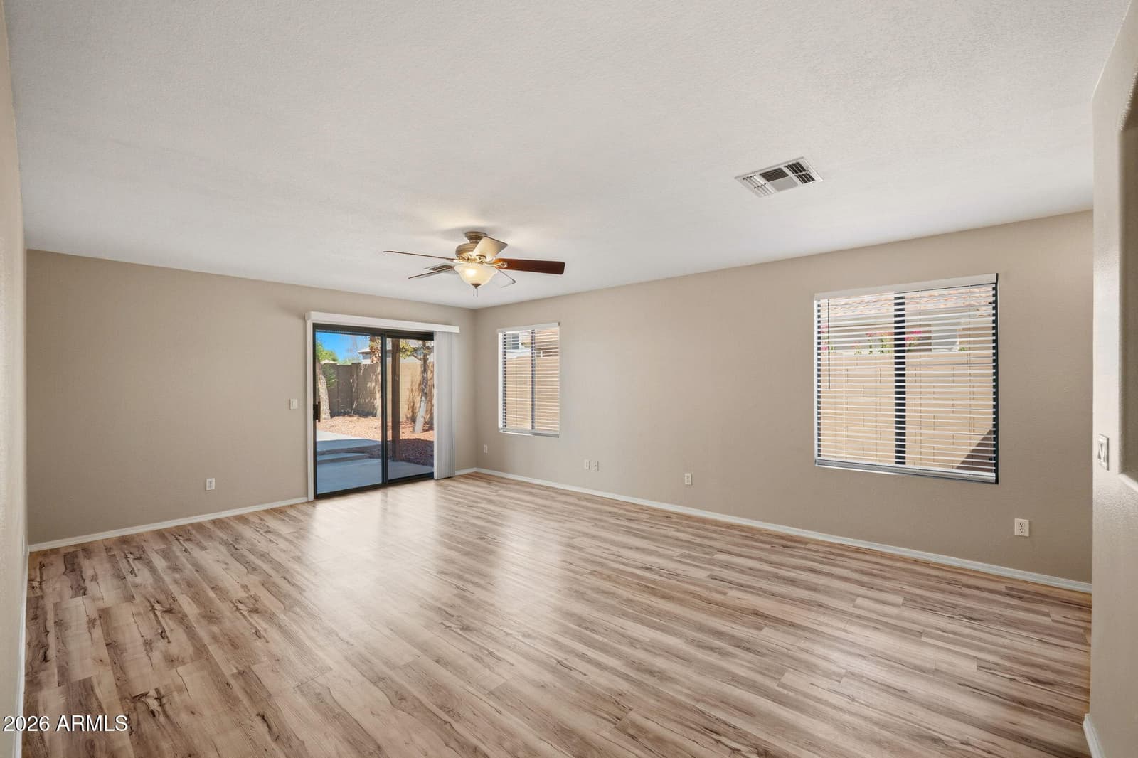 16212 N 162nd Avenue, Surprise, AZ 85374 — photo 5 of 32