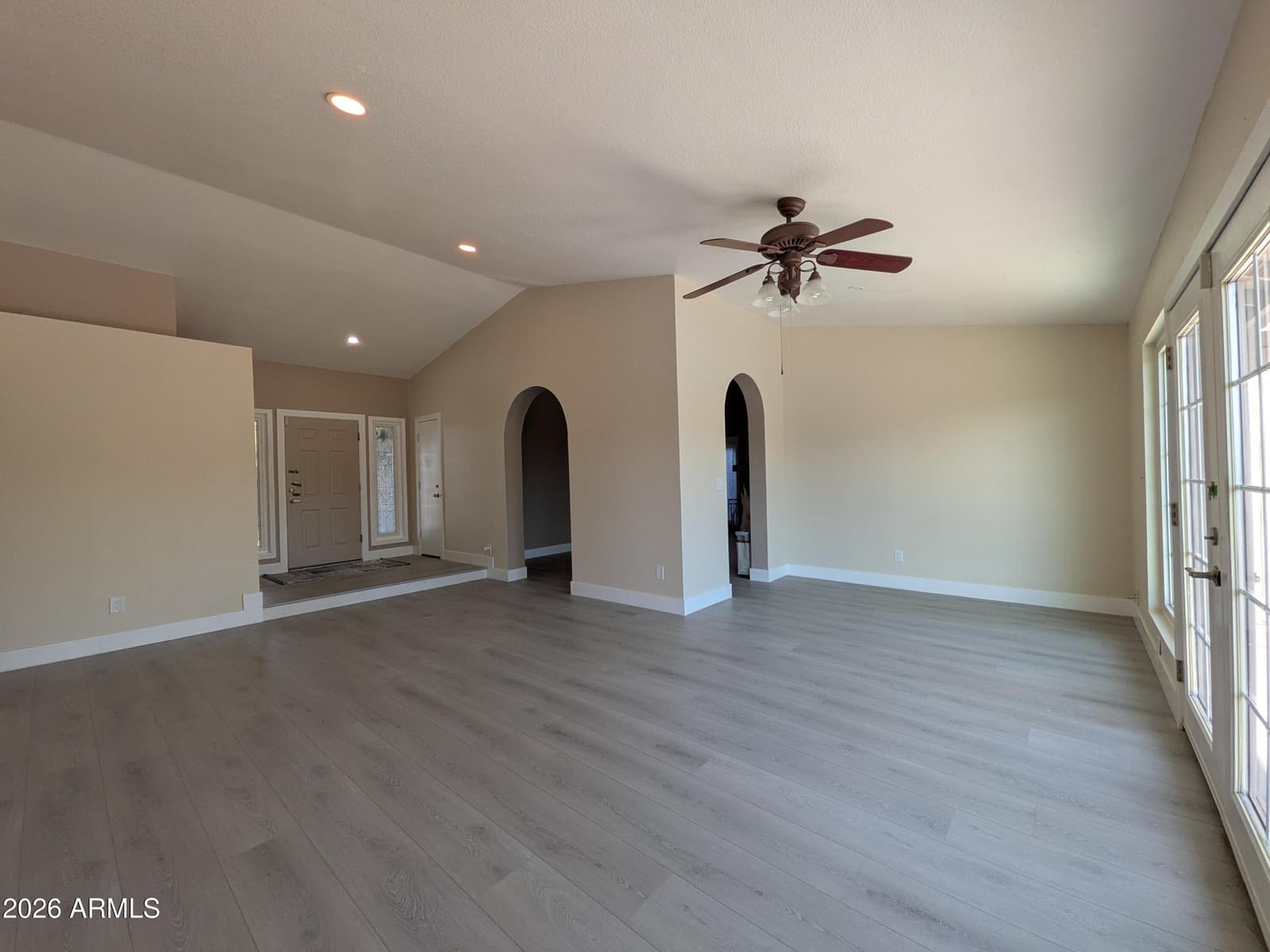 7279 W Wethersfield Road, Peoria, AZ 85381 — photo 5 of 23
