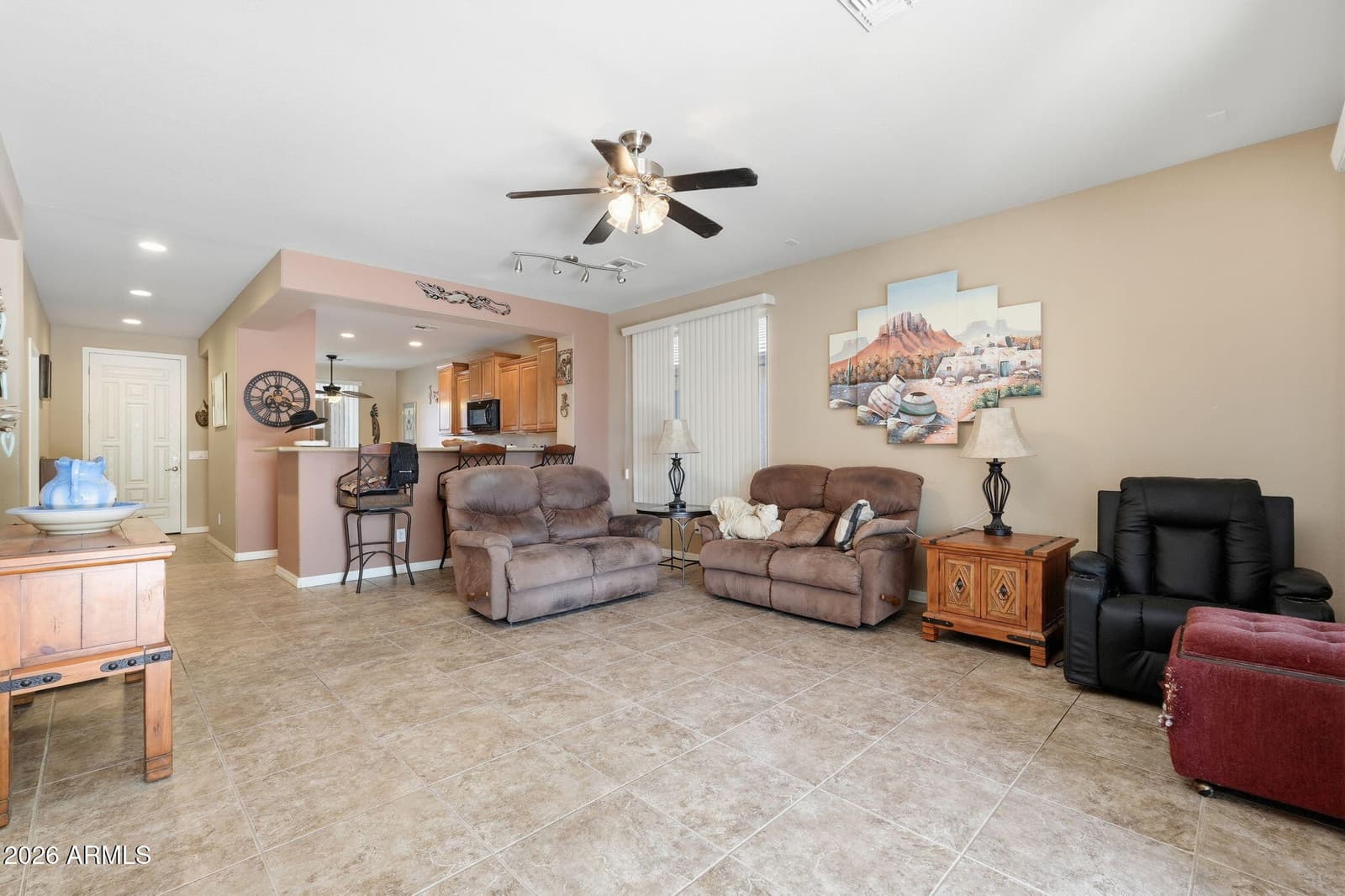 253 W Saddlebag Lane, San Tan Valley, AZ 85143 — photo 13 of 33