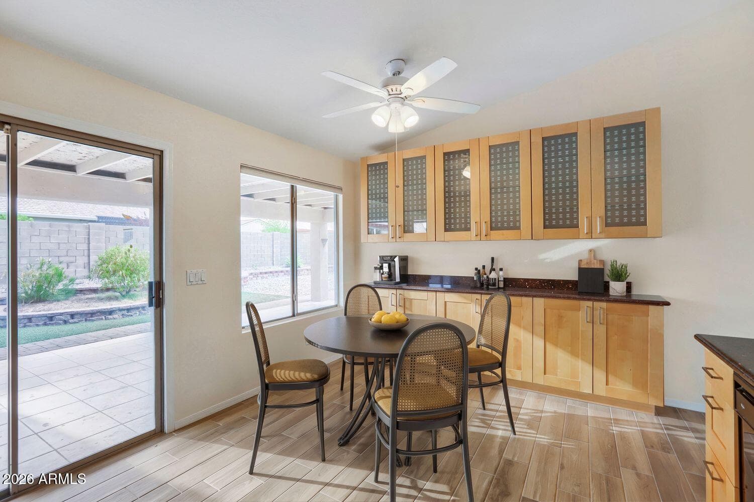 3826 W Park View Lane, Glendale, AZ 85310 — photo 5 of 20