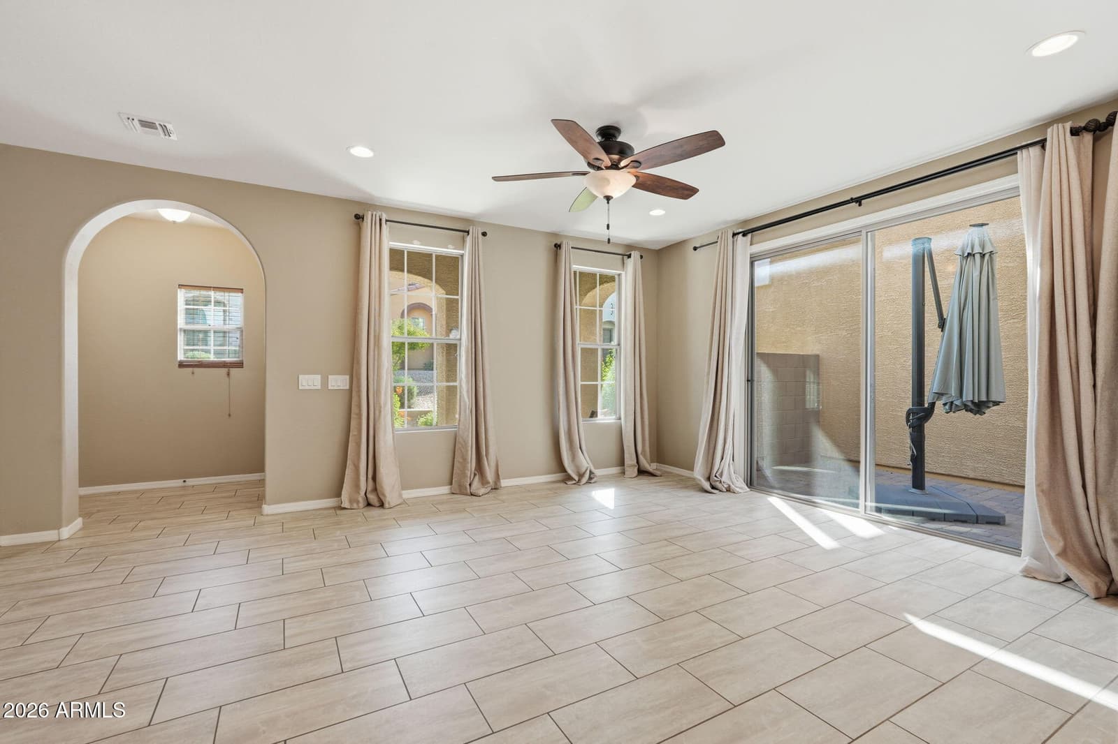 2945 N Sonoran Hills, Mesa, AZ 85207 — photo 11 of 32